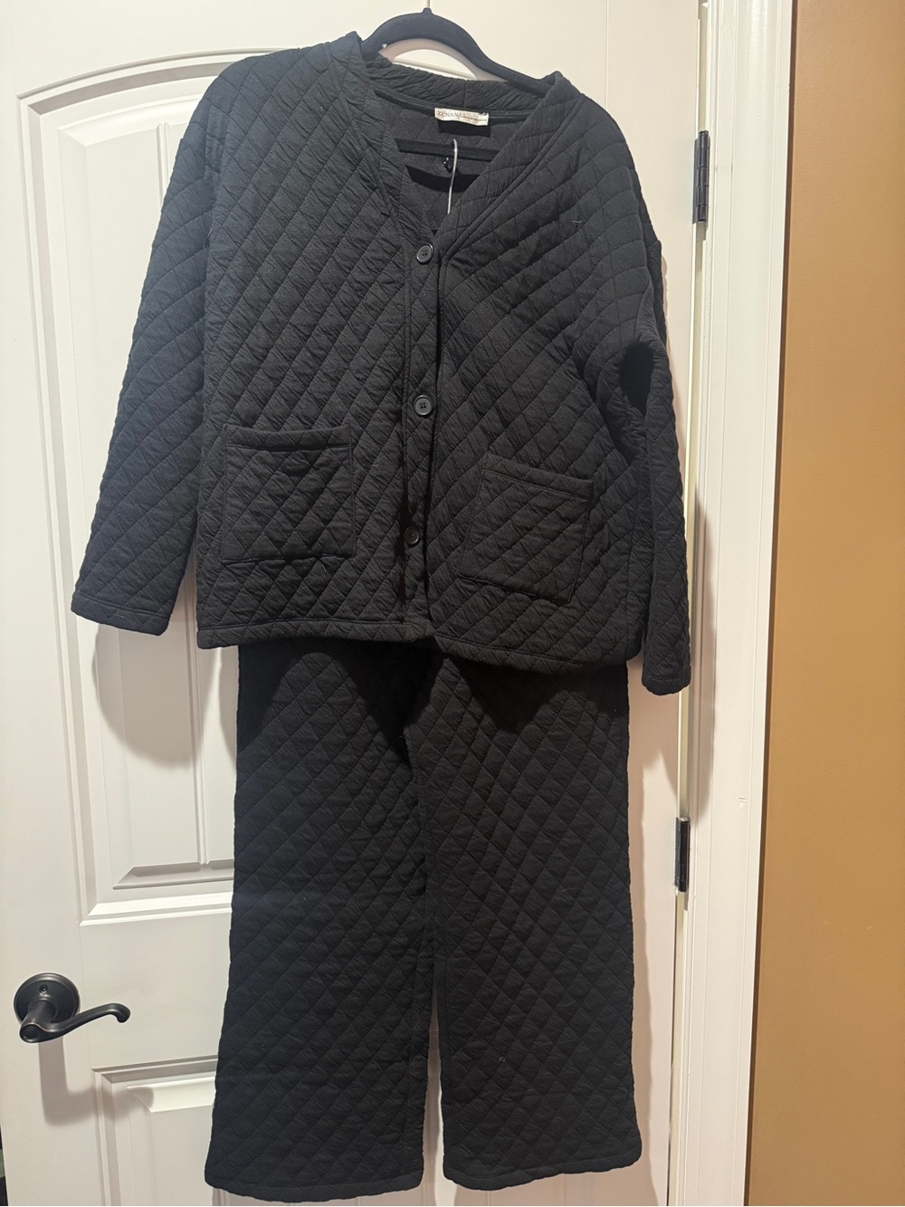 Zenana Black Quilted Jacket & Pant Set